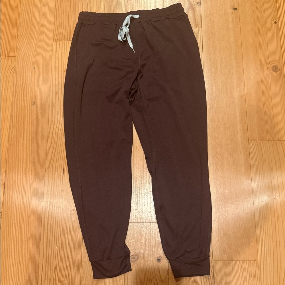VUORI performance jogger in Java heather